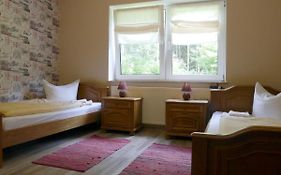 Gaestehaus Zimmer Frei